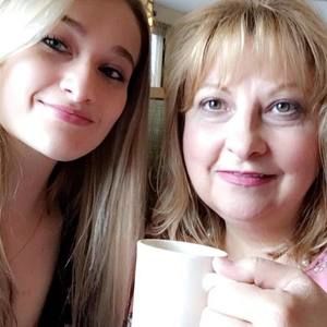 Meet your Posher, Chrisanne